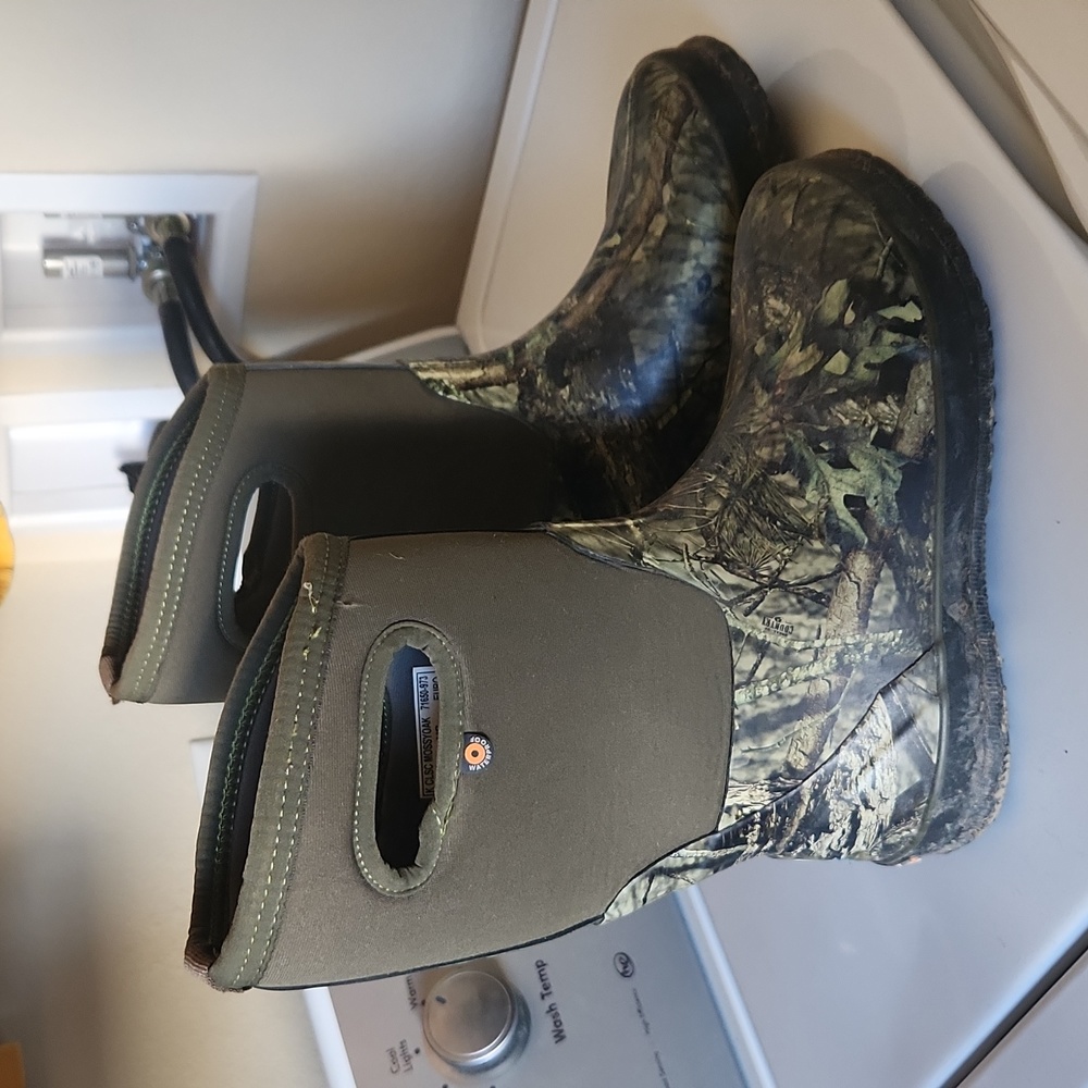 Boggs Camo Winter Boots